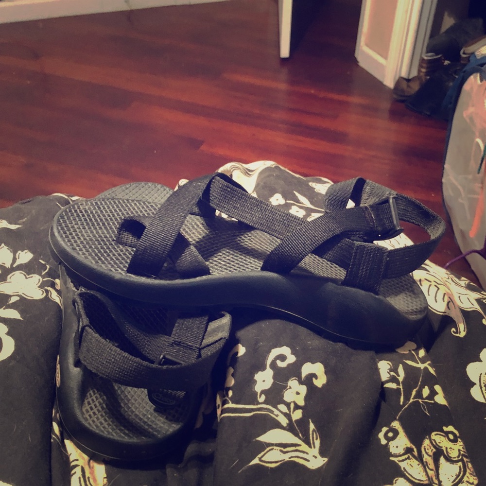 Chacos size 9
